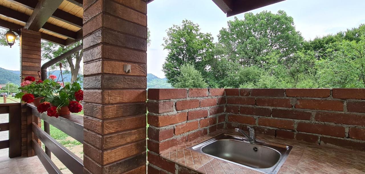 Casuta Cu Bine Villa Valea Lunga-Ogrea Exteriör bild